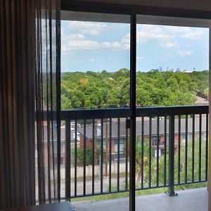 Courtyard By Marriott New Orleans Metairie Hotel Exterior photo