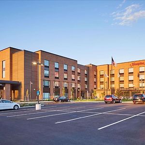 Hampton Inn & Suites Hood River Exterior photo