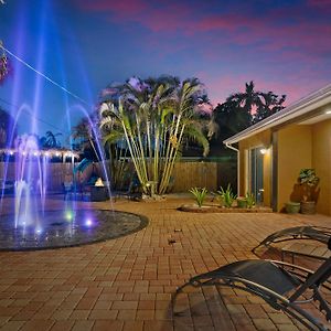 Coastal Villa W Amazing Courtyard - Splash Pad! Sarasota Exterior photo