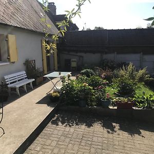 Au Bol D'Eire Bed & Breakfast Montreuil-sur-Brêche Exterior photo