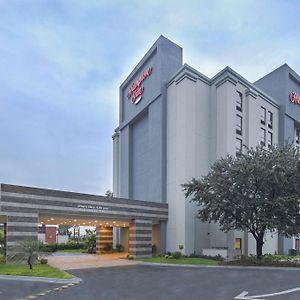 Hampton By Hilton Monterrey Galerias Obispado Hotel Exterior photo