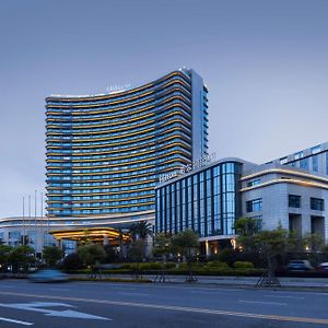 Hilton Zhoushan Hotel Exterior photo