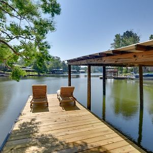 Pet-Friendly Cabin With Dock On Lake Martin! Villa Jackson's Gap Exterior photo