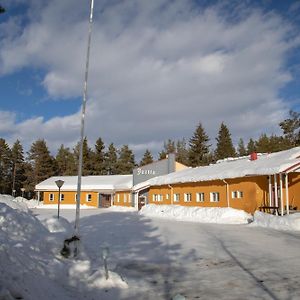 Majatalo Jurtta Hotel Rautuskylä Exterior photo