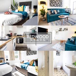 Modern 1 Bed 1 Bath Apartment For Corporates & Contractors, Free Parking, Wi-Fi & Netflix By Redwood Stays Farnborough  Exterior photo