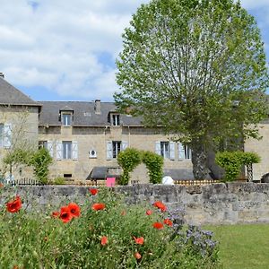 Les Dependances Du Chateau Hotel Noailles  Exterior photo