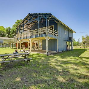 Trinity River Cottage With Deck And Water Views Cleveland Exterior photo