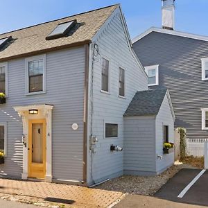 Circa 1789 Historic South End Downtown Home Newburyport Exterior photo