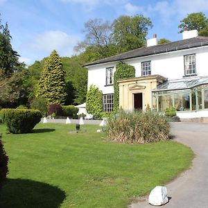 Harrisons Hall Bed & Breakfast Hotel Mold Exterior photo