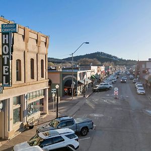 The Historic Grand Canyon Hotel Williams Exterior photo