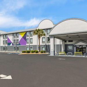 Spark By Hilton Tifton Hotel Exterior photo