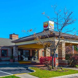 Comfort Inn & Suites Erie Exterior photo