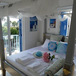 Greek Island Style 2 Bedroom Villa With Pool Next To The Sea Larnaca Exterior photo