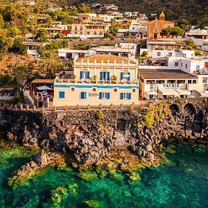 Hotel L'Ariana Isole Eolie - Una Esperienze Leni Exterior photo