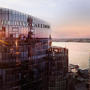 The Ritz-Carlton, Perth Hotel Exterior photo