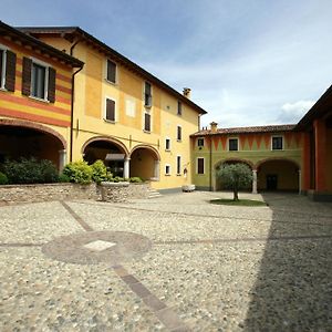 Agriturismo Macesina Guest House Bedizzole Exterior photo