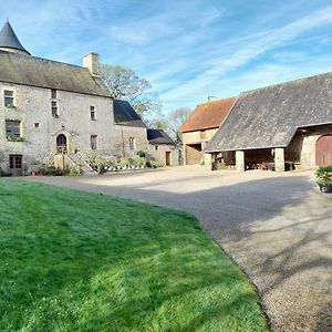 Manoir De La Foulerie Bed & Breakfast Ancteville Exterior photo