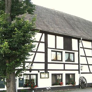 Hotel Lindenhof Bad Lauchstädt Exterior photo