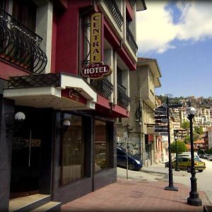 Hotel Central Veliko Tŭrnovo Exterior photo