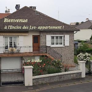 L'Enclos Des Lys -Appartement Aurillac Exterior photo