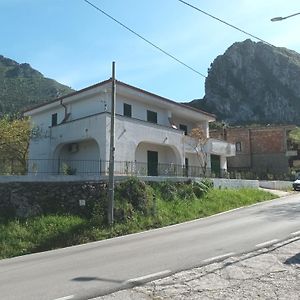 Casa Milite Villa San Severino Exterior photo