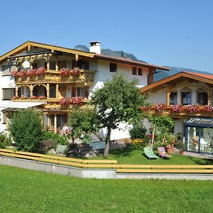 Haus Unterberg Hotel Kossen Exterior photo