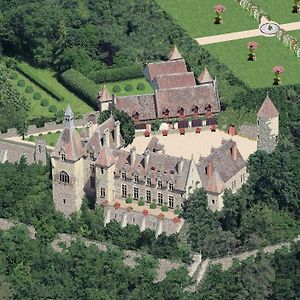 Chateau De Peufeilhoux Bed & Breakfast Vallon-en-Sully Exterior photo