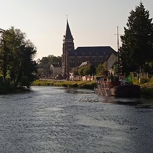 Aux 10 Ponts - Gite Aux Abords Du Fleuve La Somme - La Mer A 30 Min - La Nuit Pour 6 Voyageurs Villa Exterior photo