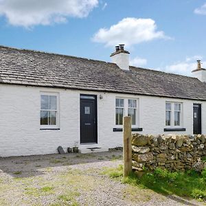 Field Cottage Old Bridge of Urr Exterior photo