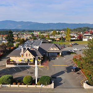 The Hospitality Inn Port Alberni Exterior photo