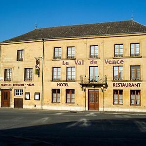 Logis Hotel Le Val De Vence Launois-sur-Vence Exterior photo