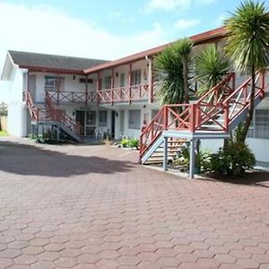 Burgundy Rose Motel Whangarei Exterior photo