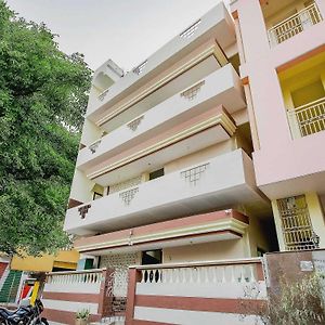 Oyo Hotel Sri New Sai Chandra Guntur Exterior photo