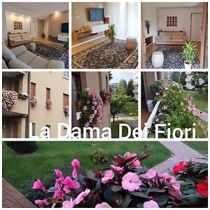 La Dama Dei Fiori Apartment Vimercate Exterior photo