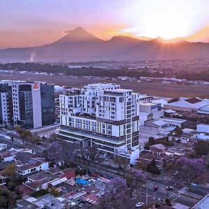 Apartamento Con Terraza Cerca Del Aeropuerto Apartment Guatemala City Exterior photo