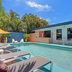 Gayclothing Optional Pool Retreat Men Only W Private Courtyard Hotel Fort Lauderdale Exterior photo