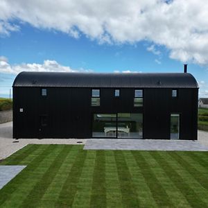 Portrush Barn Villa Cloyfin Exterior photo