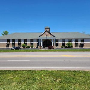 Quality Inn & Suites Somerset Exterior photo