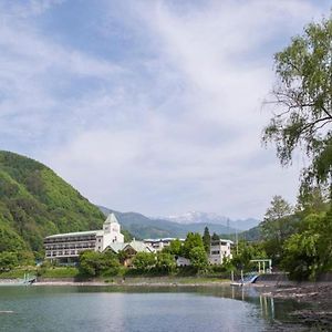 Takato Sakura Hotel Komagane Exterior photo