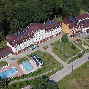 Vitapark Sonyachnyy Provans Hotel Satanov Exterior photo