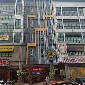 Smile Hotel Subang Usj Subang Jaya Exterior photo