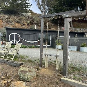 Carriage House Waterfront On Tomales Bay With Dock Hotel Marshall Exterior photo