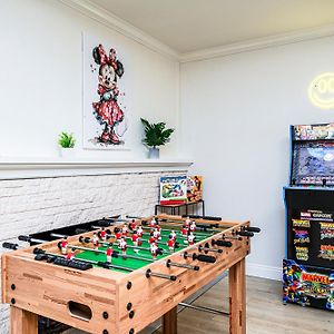 Close To Disney! Luxe Living With Arcade & Foosball Fullerton Exterior photo