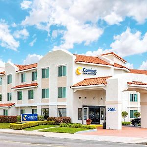 Comfort Inn & Suites Ventura Beach Exterior photo