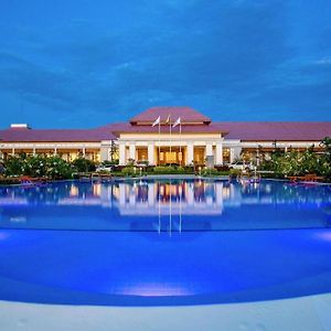 Horizon Lake View Resort Naypyidaw Exterior photo