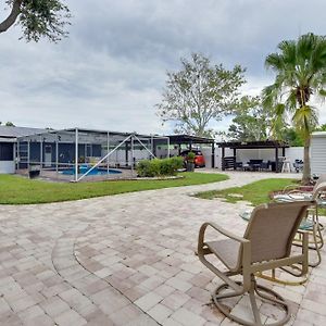 Convenient Sarasota Studio With Lush Backyard! Apartment Exterior photo