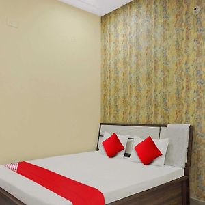 Oyo Flagship 81158 Hotel Rukmini Inn Banquets Patna  Exterior photo