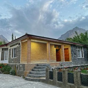 Khar Residence Skardu Exterior photo