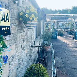 The Ragged Cot Hotel Minchinhampton Exterior photo