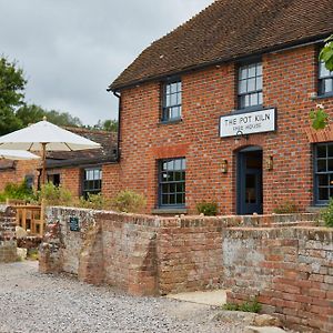 The Pot Kiln Hotel Newbury  Exterior photo